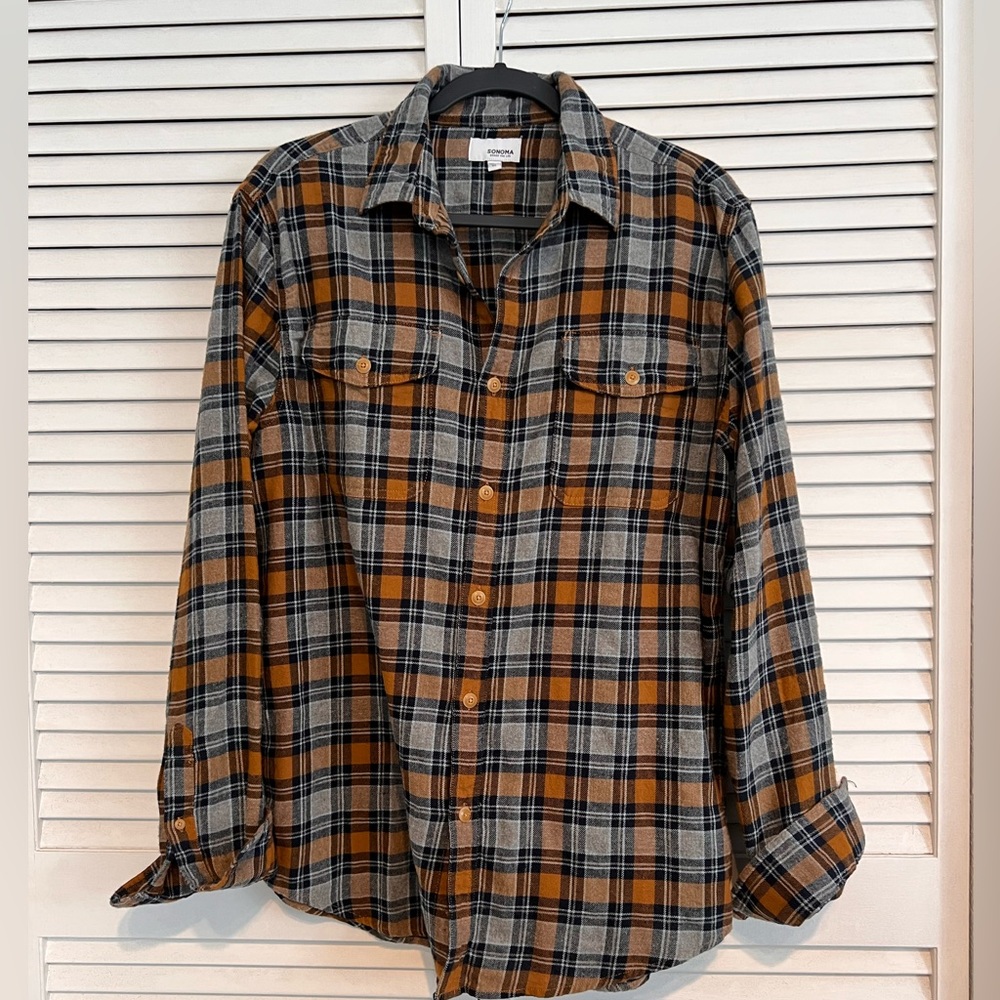 Woman's Oversized Flannel